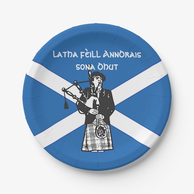 Happy St Andrews Day Flag Bagpiper Small 7" Paper Plates (Front)
