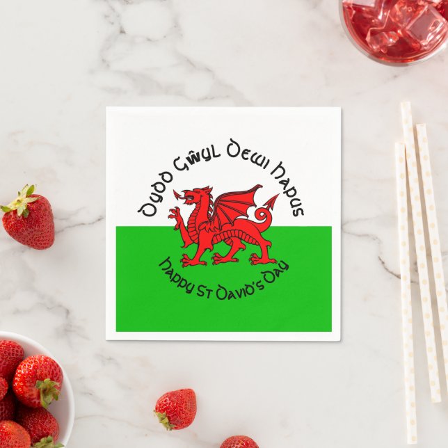 Happy St Davids Day in Celtic Style Cocktail Napkins (Insitu)