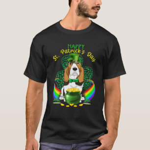 Happy St Patricks Day Basset Hound Leprechaun Hat T-Shirt