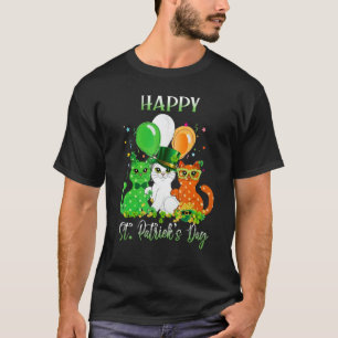 Happy St Patrick's Day Cats Ireland Flag Shamrock  T-Shirt