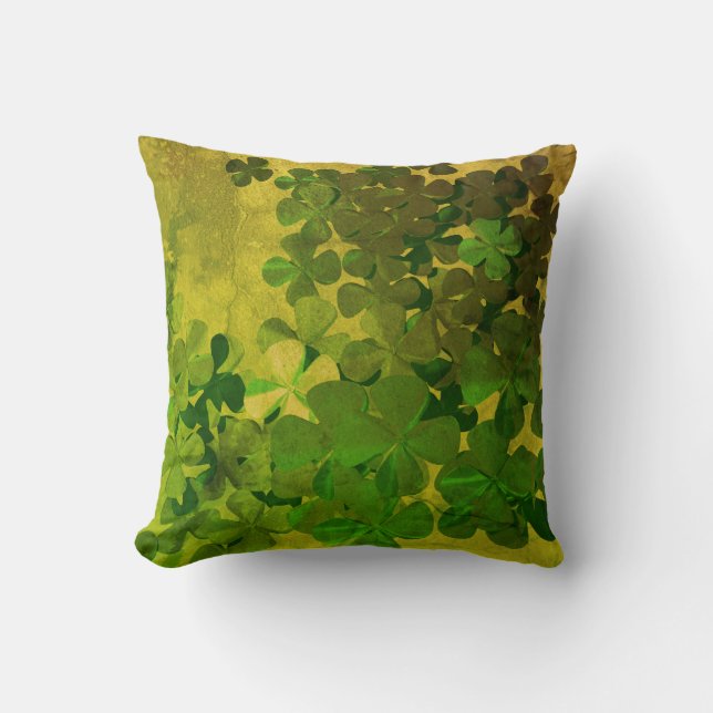 Happy St.Patrick's Day,irish shamrocks Throw Pillow (Front)