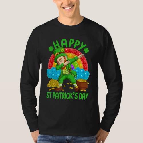 Happy St Patricks Day Rainbow Leprechaun Dabbing  T_Shirt