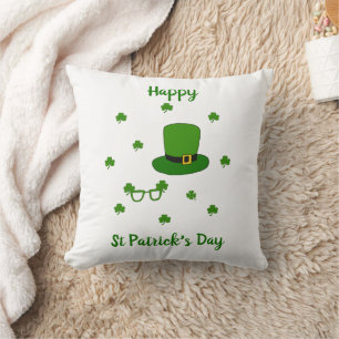 Happy St Patrick's Day   Throw Pillow