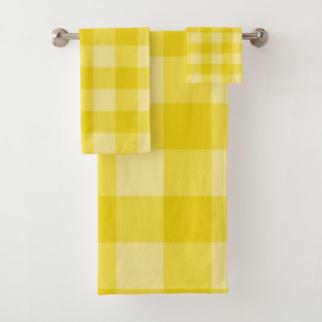 Happy Sunshine Yellow Checkered Squares Plaid Bath Towel Set (Insitu)