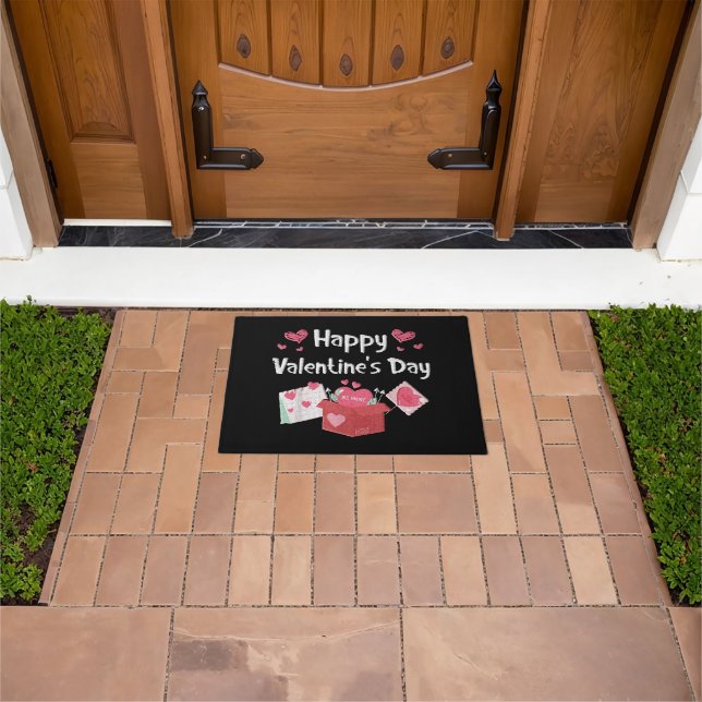 Happy Valentines Day Be Mine Cute Hearts Doormat (Outdoor)