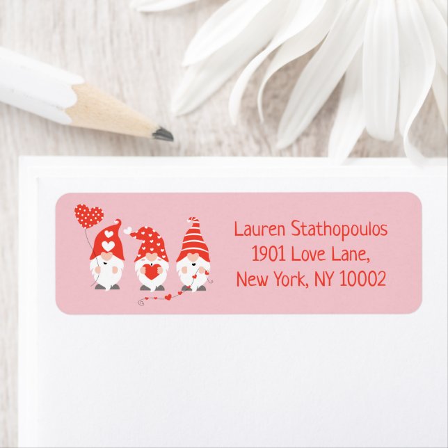 Happy Valentines Day Gnomes Red Pink Label (Insitu)