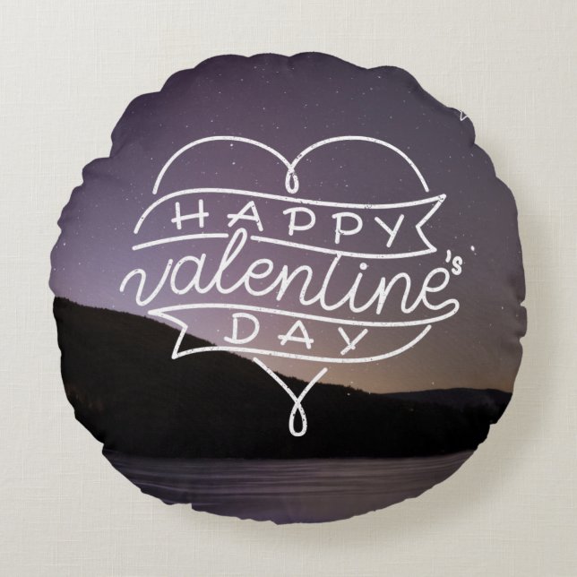 Happy Valentine's Day   Round Pillow (Front)