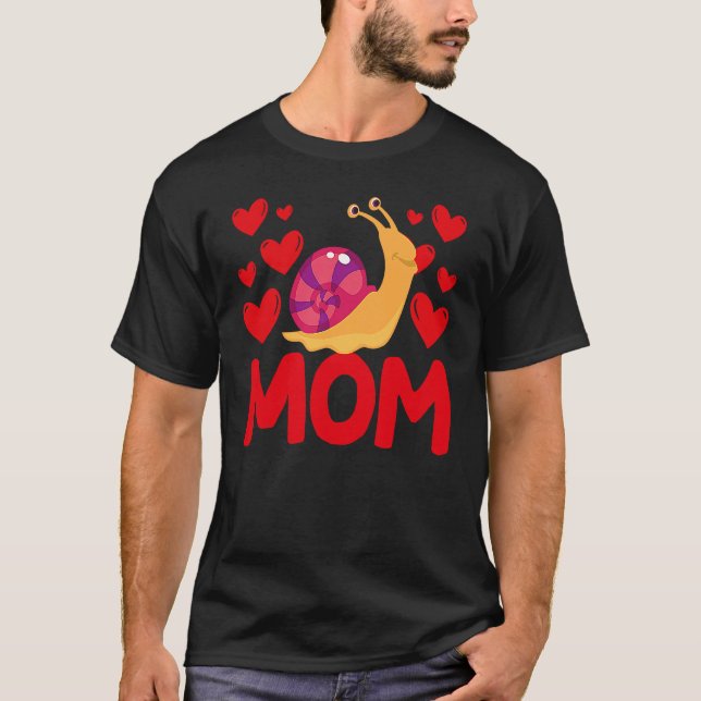 Happy Valentine's Day Snail Mom Mothers Day Valent T-Shirt (Front)