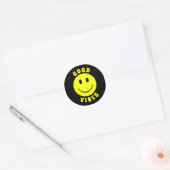 Happy Yellow Face Good Vibes Classic Round Sticker (Envelope)