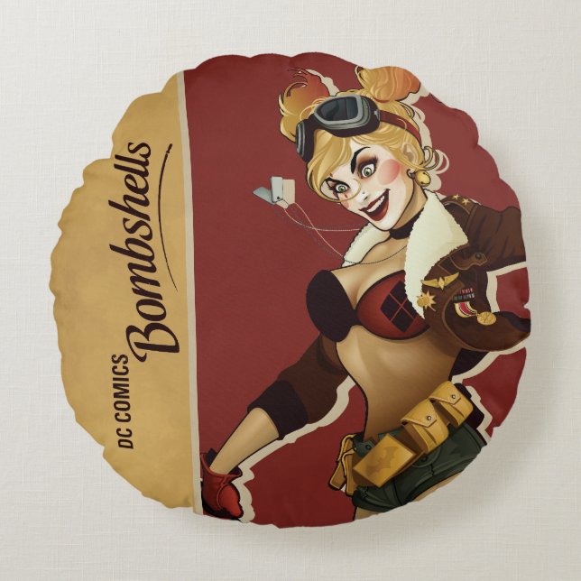 Harley Quinn Bombshells Pinup Round Pillow (Front)