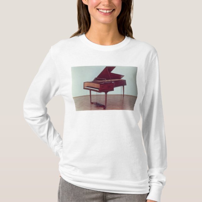 Harpsichord belonging to Ludwig van Beethoven T-Shirt (Front)