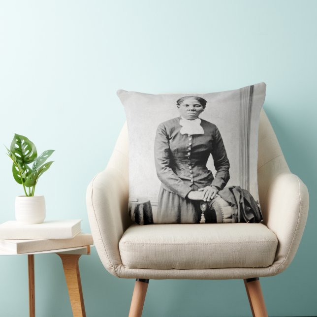Harriet Tubman Conductor Underground Railroad Throw Pillow (Chair)