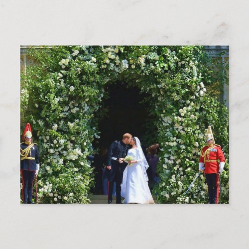 Harry Meghan wedding day kiss chapel entrance Postcard