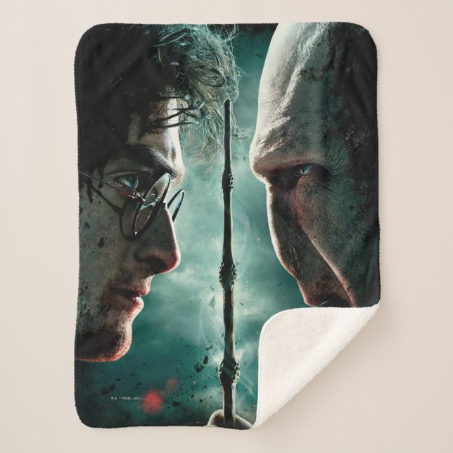Harry Potter 7 Part 2 - Harry vs. Voldemort Sherpa Blanket (Front)