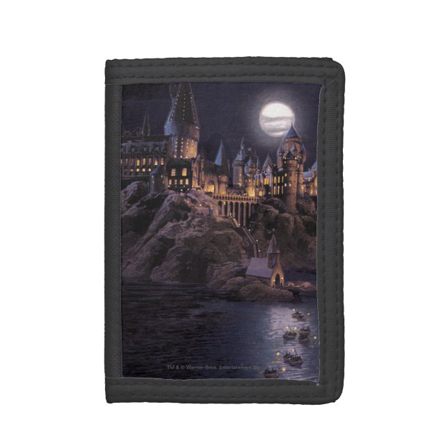 Harry Potter Castle | Great Lake to Hogwarts Trifold Wallet (Front Vertical)