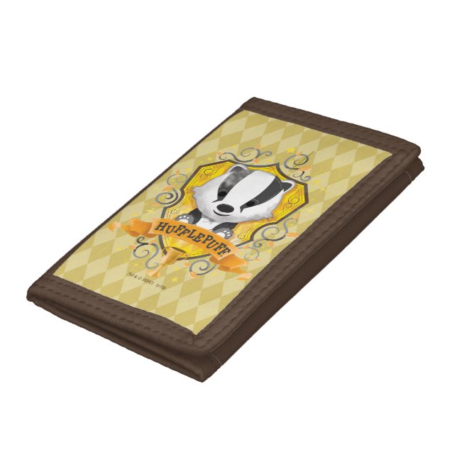 Harry Potter | Charming HUFFLEPUFF™ Crest Tri-fold Wallet (Bottom)