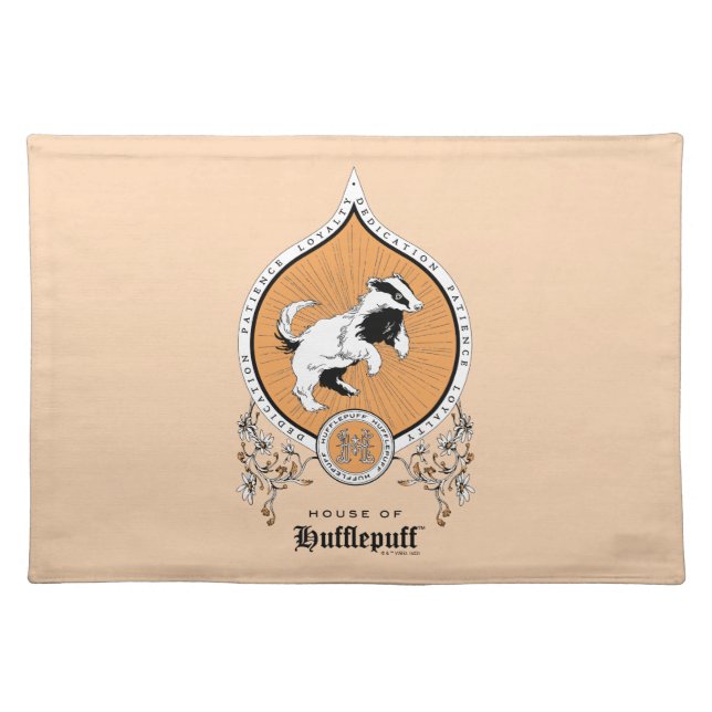 HARRY POTTER™ | Delicate Sketch HUFFLEPUFF™ Crest Cloth Placemat (Front)