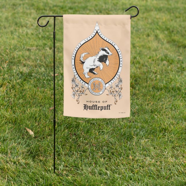 HARRY POTTER™ | Delicate Sketch HUFFLEPUFF™ Crest Garden Flag (In SItu)
