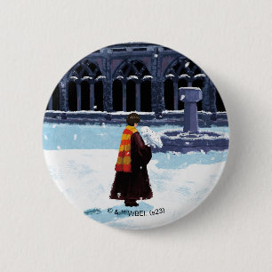 HARRY POTTER™ & Hedwig in HOGWARTS™ Courtyard Button