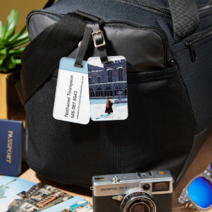 HARRY POTTER™ & Hedwig in HOGWARTS™ Courtyard Luggage Tag