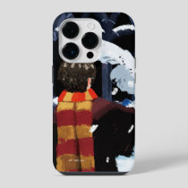 HARRY POTTER™ & Hedwig in the Snow iPhone 14 Pro Case