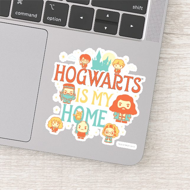 HARRY POTTER™ | HOGWARTS™ IS MY HOME STICKER (Detail)