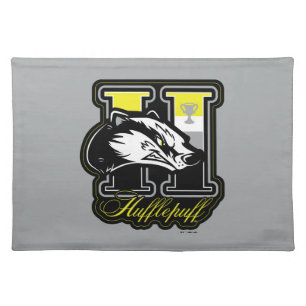 HARRY POTTER™   HUFFLEPUFF™ Athletic Badge Cloth Placemat