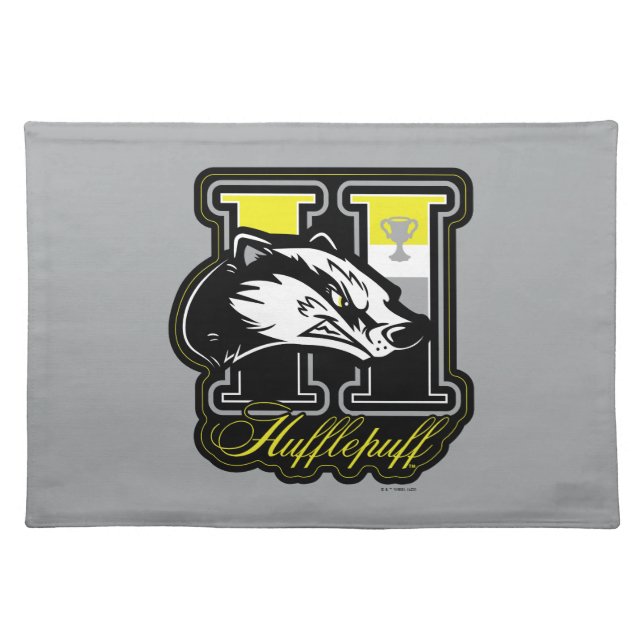 HARRY POTTER™ | HUFFLEPUFF™ Athletic Badge Cloth Placemat (Front)