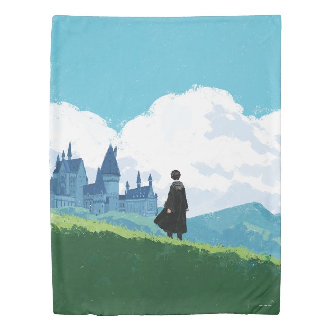 HARRY POTTER™ Overlooking HOGWARTS™ Castle Duvet Cover (Front)