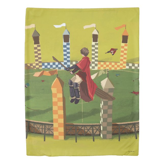 HARRY POTTER™ Seeking the Golden Snitch Duvet Cover (Front)