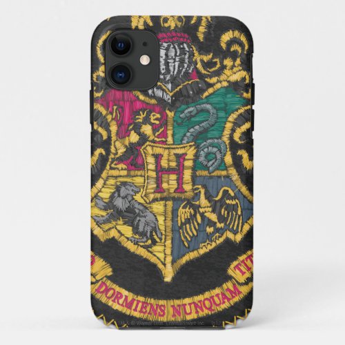 Harry Potter  Vintage Hogwarts Crest iPhone 11 Case