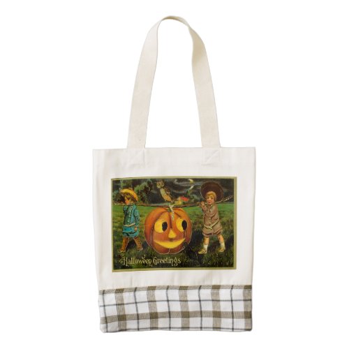 Harvesting Pumpkin for Halloween Jack_o_Lantern Zazzle HEART Tote Bag