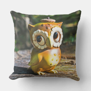 Harvey the Owl III Throw Pillow
