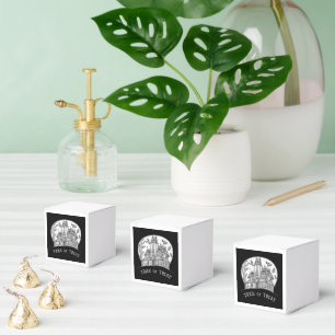 Haunted House and Bats Halloween Favor Boxes
