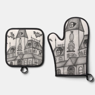 Haunted House and Bats Halloween  Oven Mitt & Pot Holder Set