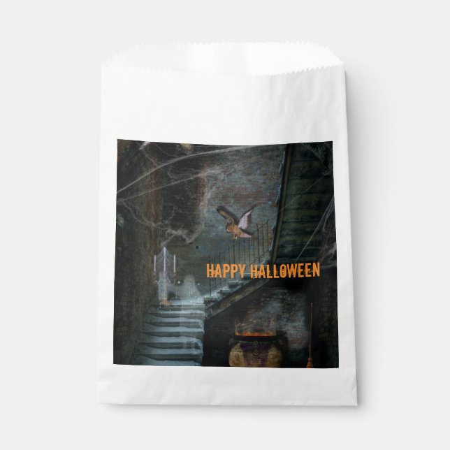 Haunted Staircase Halloween Favor Bag (Front)