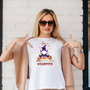 Have a Gnome-tastic Halloween funny  T-Shirt