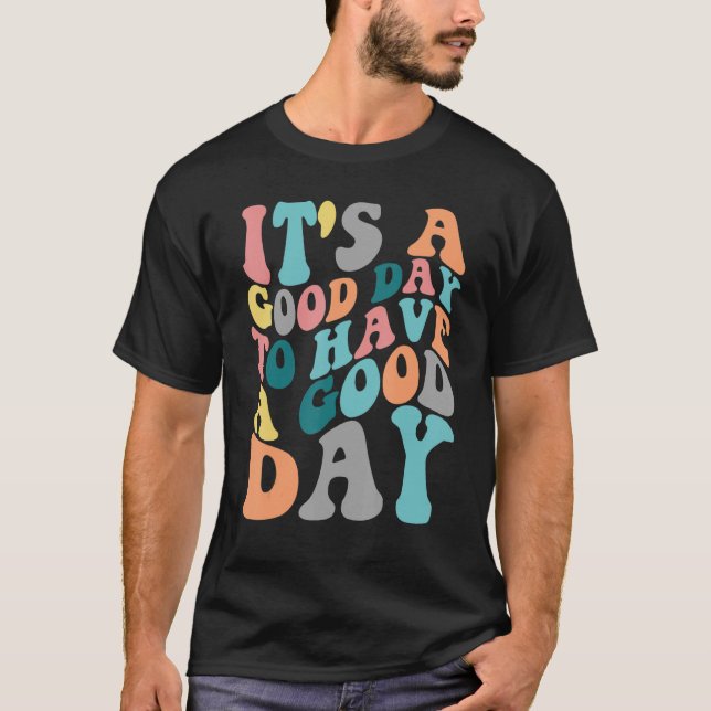 Have A Good Day Pink Smile Face Preppy Aesthetic T T-Shirt (Front)
