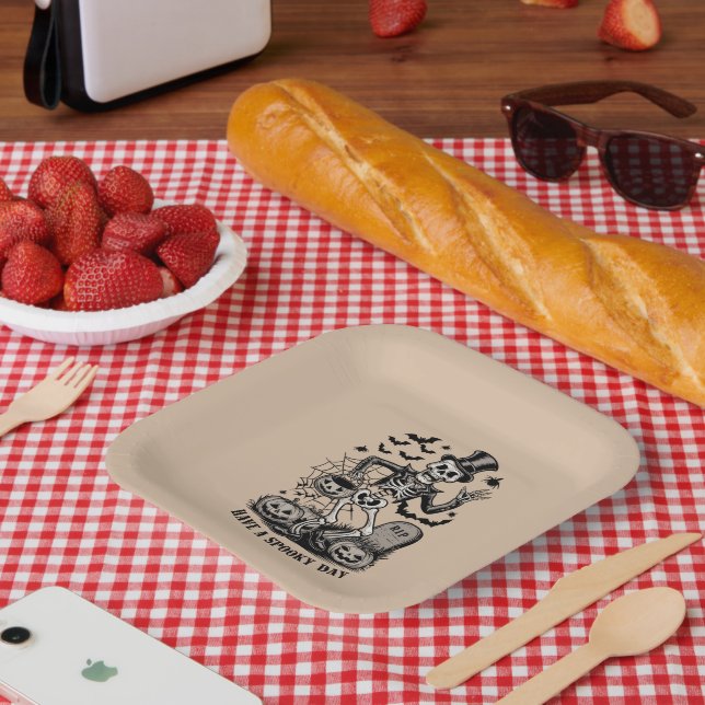 Have a spooky Day Halloween Witch Skeleton  Paper Plates (Picnic)