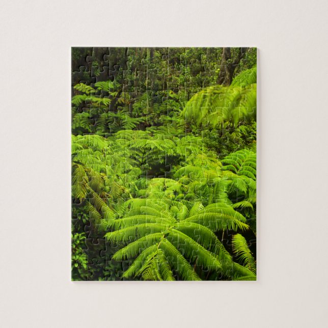 Hawaii, Big Island, Lush tropical greenery in Jigsaw Puzzle (Vertical)