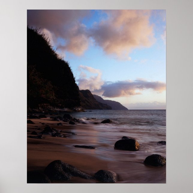Hawaii, Kauai, A view of Na Pali Coast from Ke'e Poster (Front)