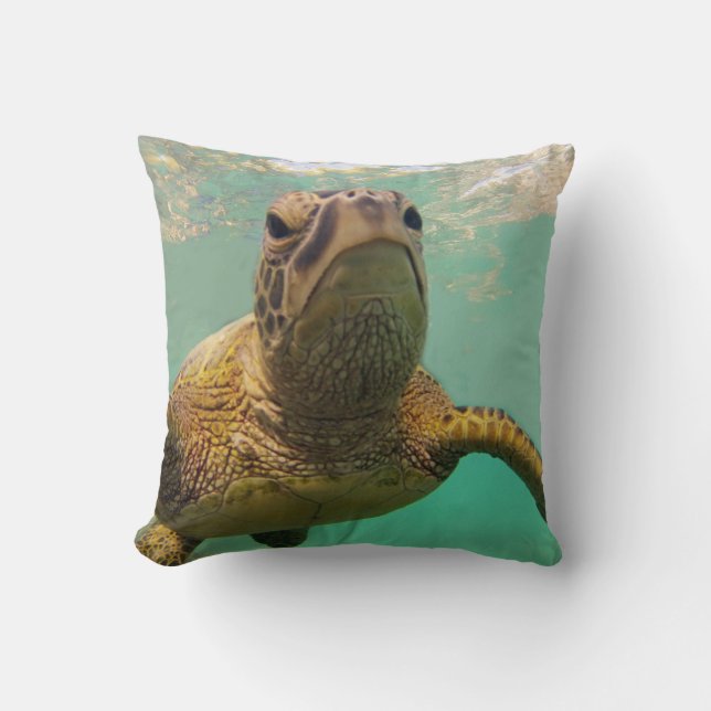 Hawaii Turtle Throw Pillow (Front)