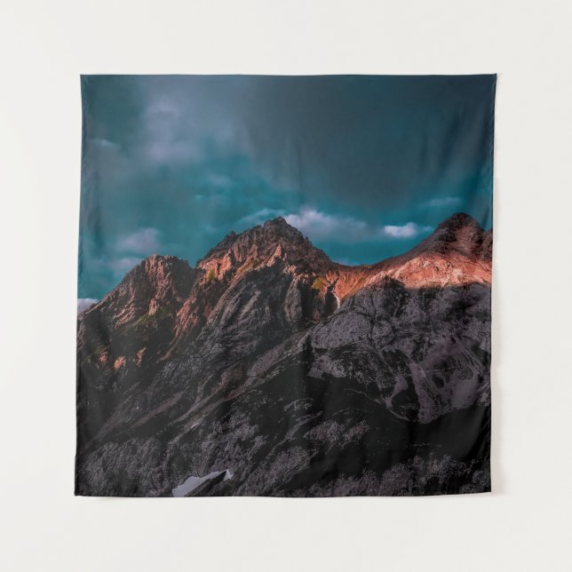 HAWAII VOLCANO DIGITAL WALLPAPER TAPESTRY (Front)