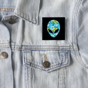 Hawaiian Alien Head - Funny Alien Button