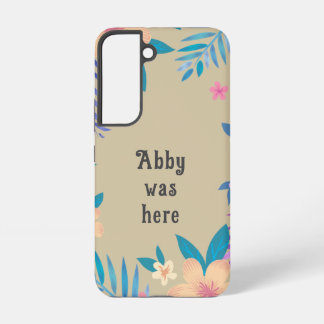 Hawaiian Floral Design on Sand Samsung Galaxy S22 Case