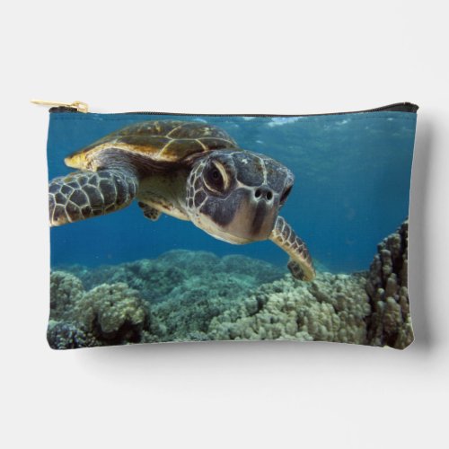 Hawaiian Green Sea Turtle Accessory Pouch