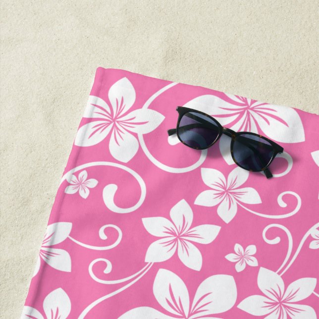 HAWAIIAN HULA (HIBISCUS) BUBBLEGUM PINK BEACH TOWEL (In Situ)