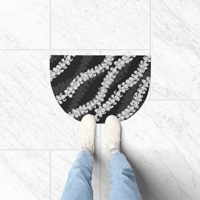 Hawaiian Print Puakenikeni lei Doormat (Indoor)