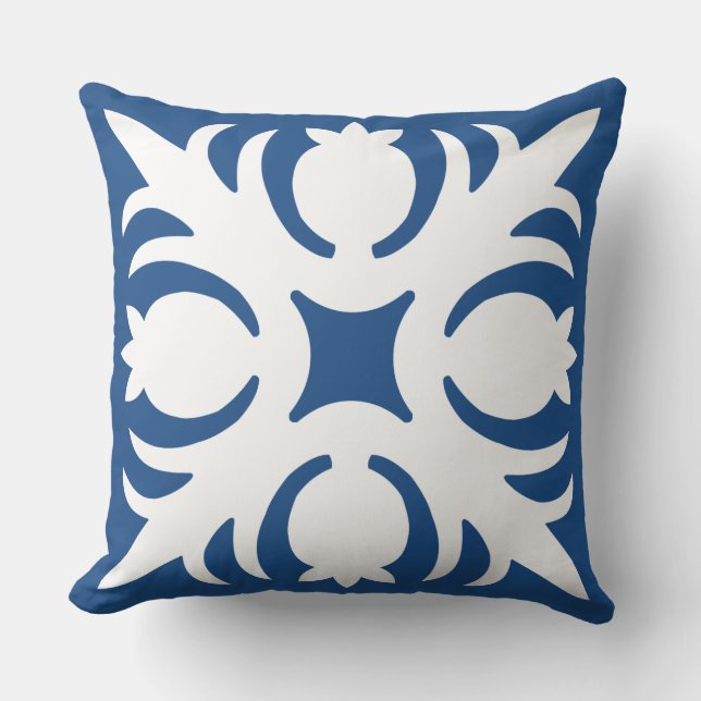 HAWAIIAN QUILT PILLOW- pineapple Throw Pillow (Front)