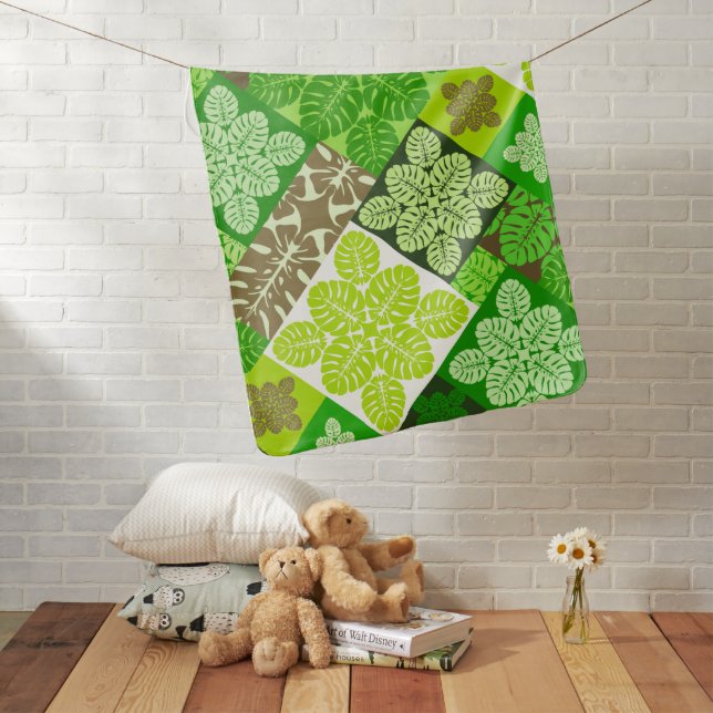 hawaiian quilt print baby blanket (In Situ)